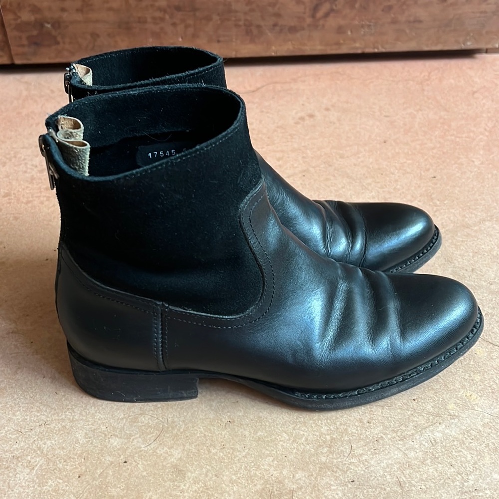 Frye womens Jamie zip up boot, black size 8
